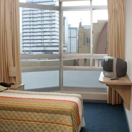 Euro Hotel Куритиба Экстерьер фото