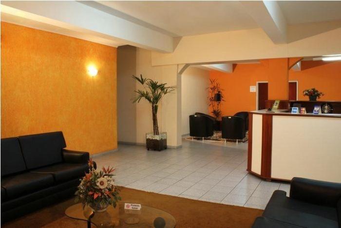 Euro Hotel Куритиба Экстерьер фото