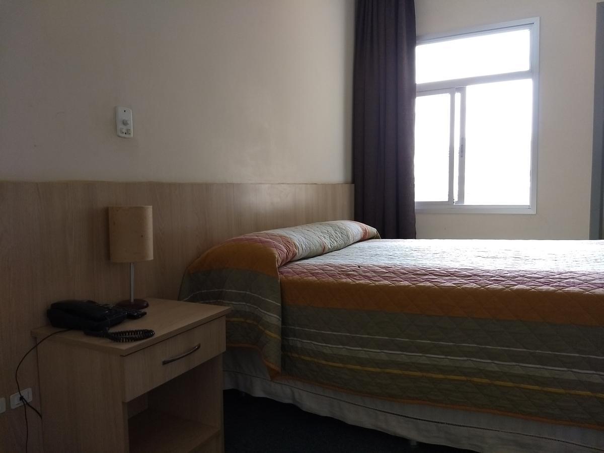 Euro Hotel Куритиба Экстерьер фото